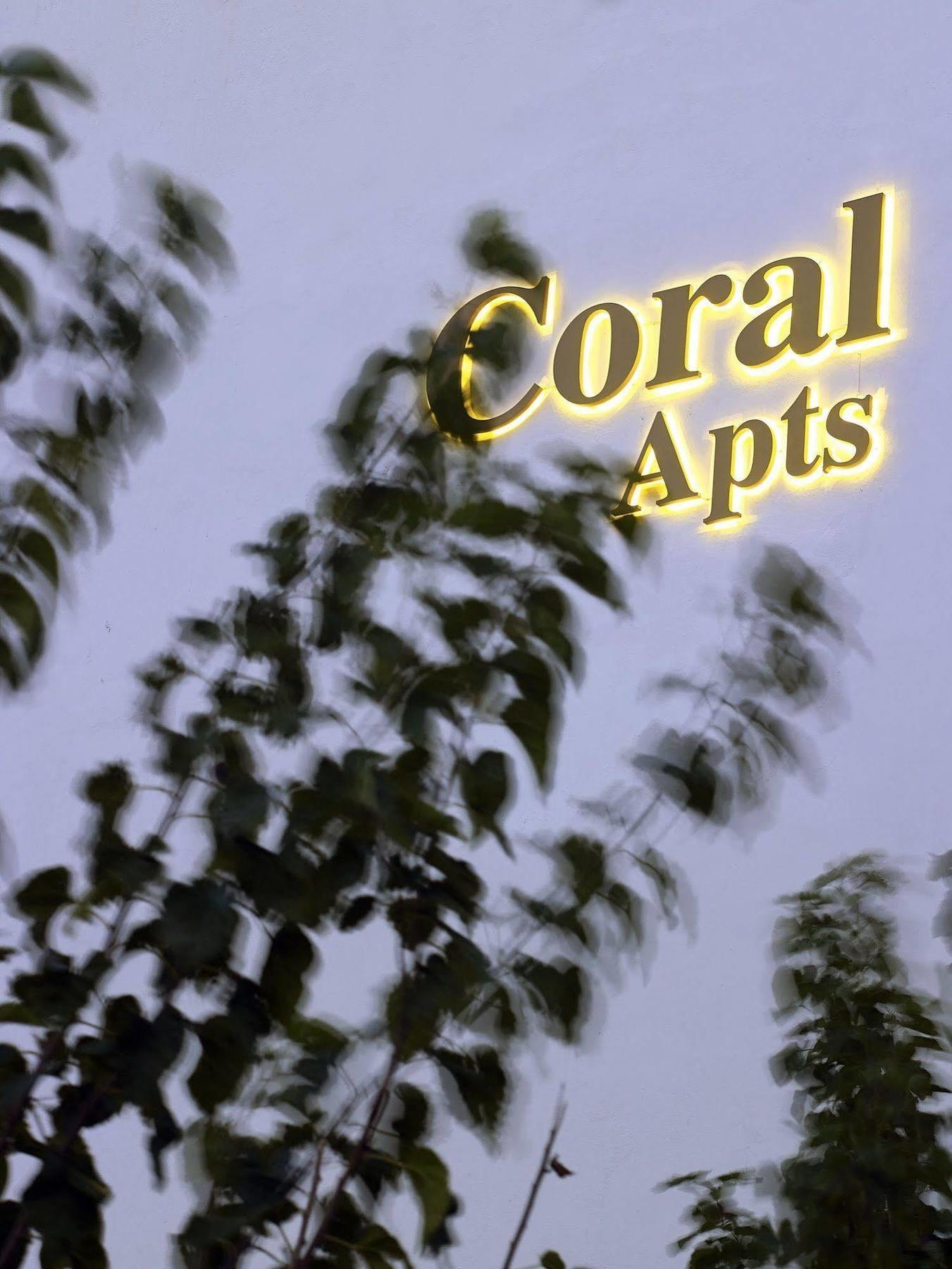 Coral Apartments Ierápetra Exteriör bild